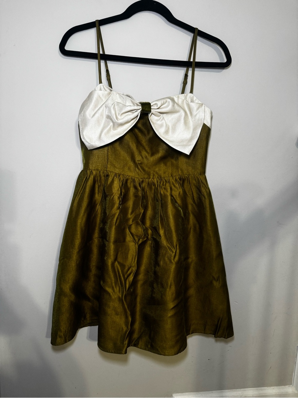 Olive Green Satin Dress with White Bow NWT - Picture 9 of 9